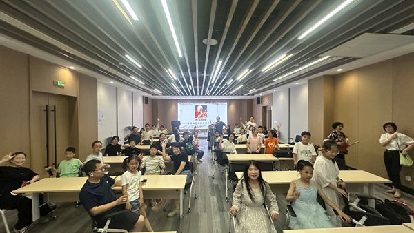 2cb3c57c-3907-4dfd-9ea0-fd9fbef6e1da.jpg