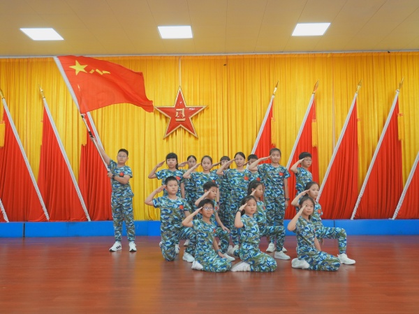 c114de68-b53e-44fe-8274-22e4c40b41e4.jpg