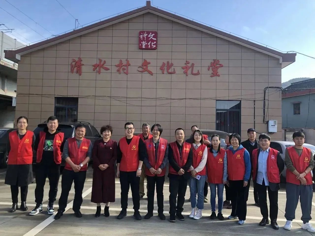 ddcdaf94-00e8-461e-b6e5-1d488ea6c9d1.jpg