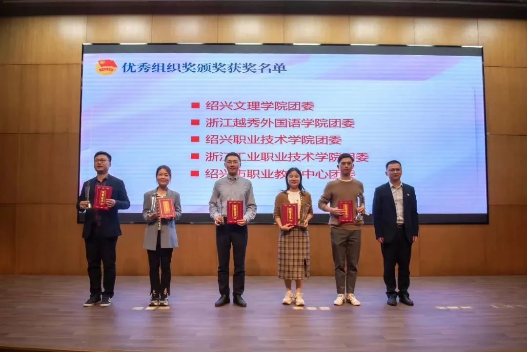 8ff3b689-51f0-4dea-9adf-9c5be5c59d48.jpg 8ff3b689-51f0-4dea-9adf-9c5be5c59d48.jpg
