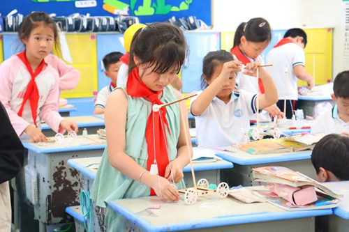 dd3c2a85-7b2b-4a2f-84e1-7f43b1552c4b.jpg