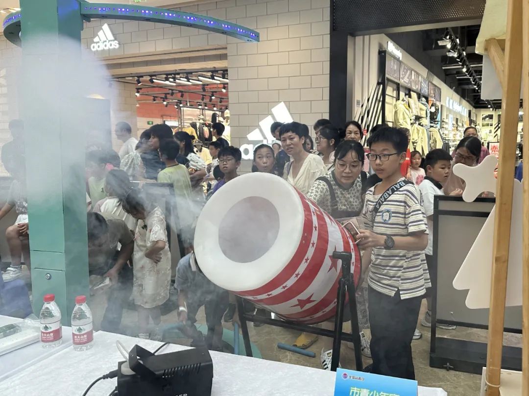984d8ef3-c17b-4085-8f8d-72fd8d2e199f.jpg