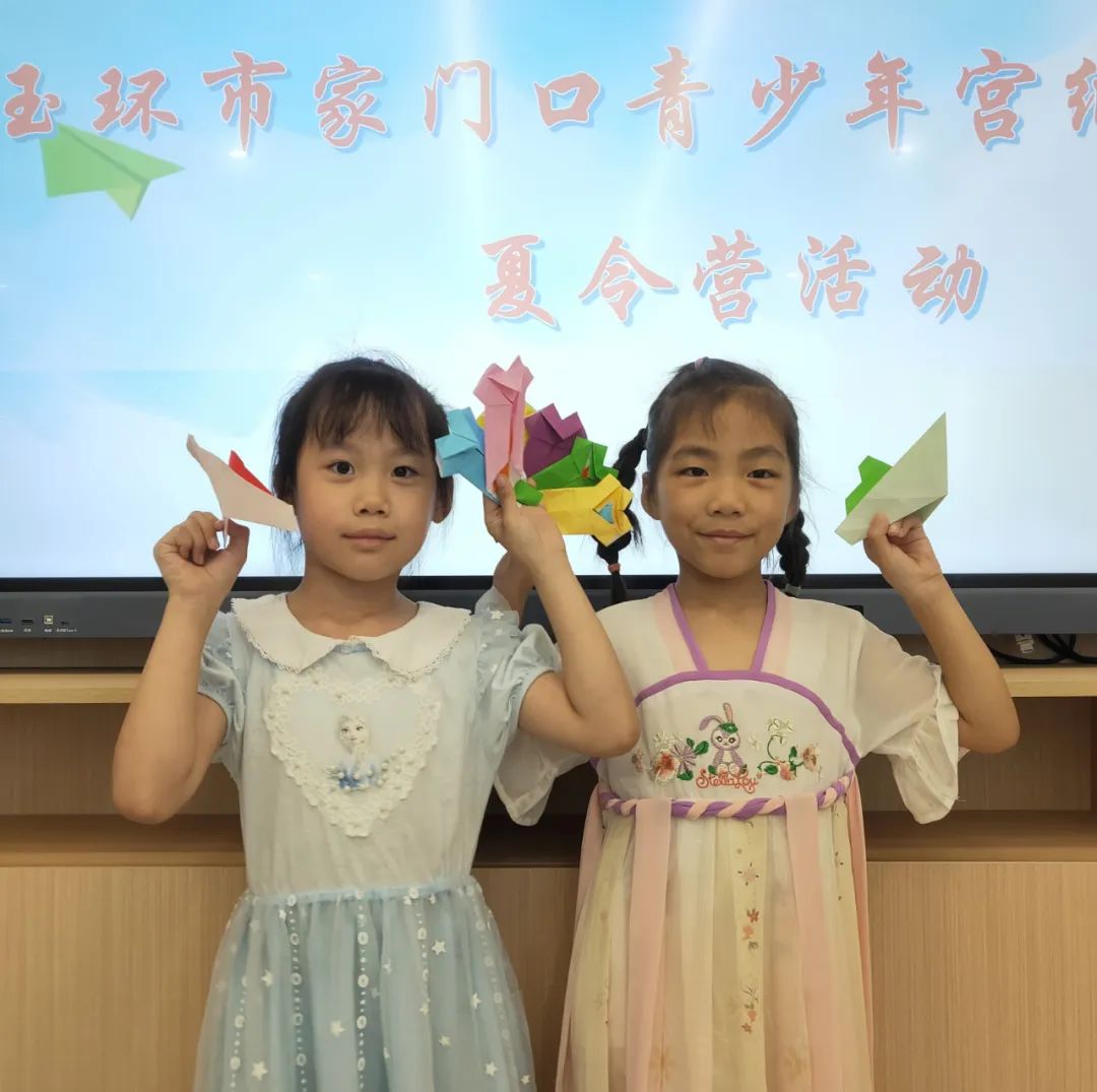 c1623d9e-adf0-46ff-84dd-2dc5c604207c.jpg