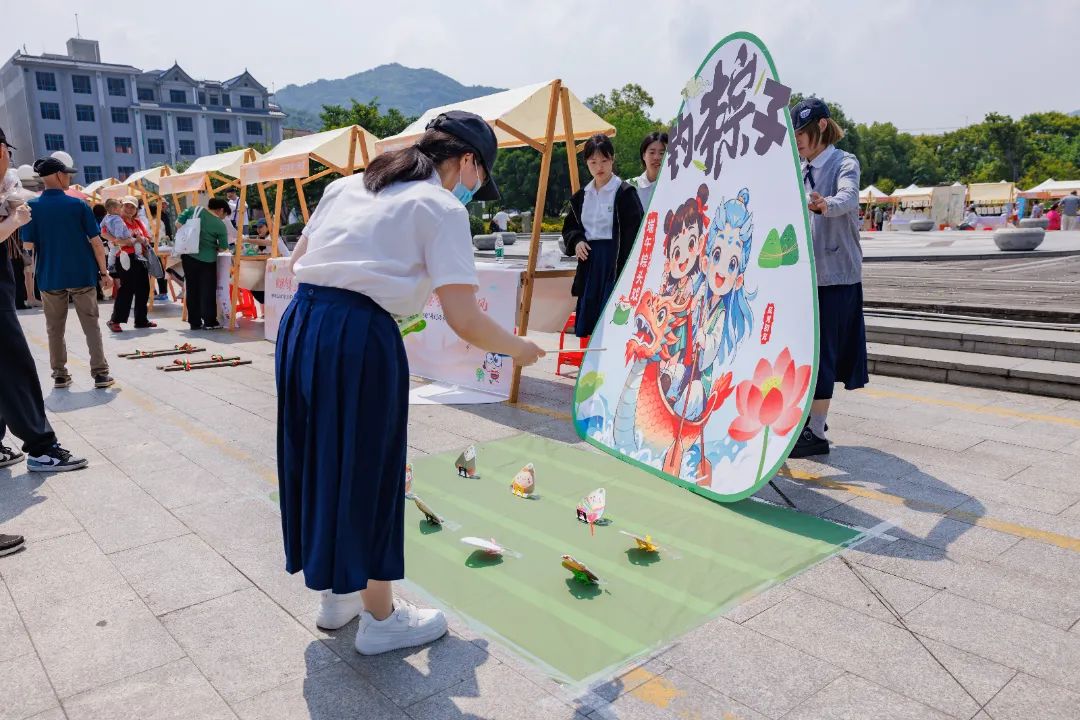 9d85260f-adb0-4c9e-ad72-f4afc78f61de.jpg