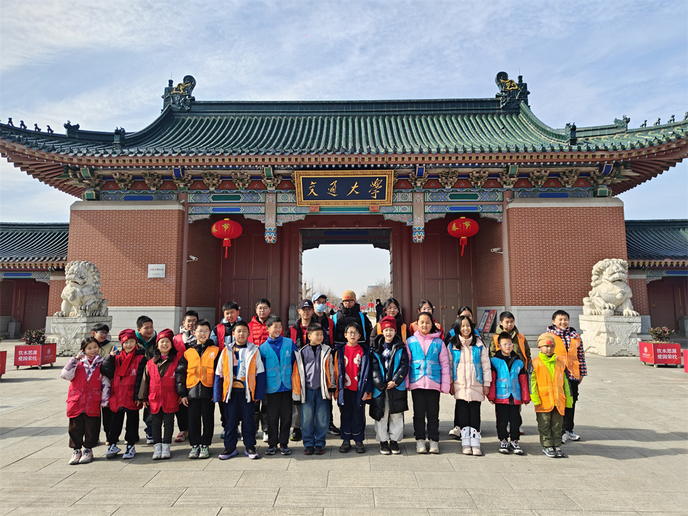 929061e2-735f-49e1-8467-80355f342bea.jpg